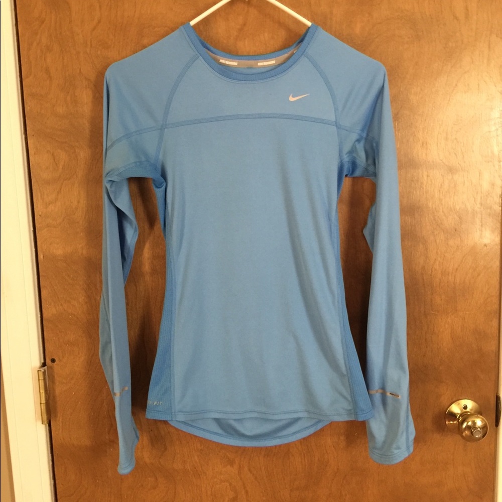 🔥SALE 🔥Nike Light Blue Long Sleeve